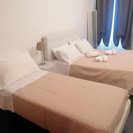 Holiday * Roma